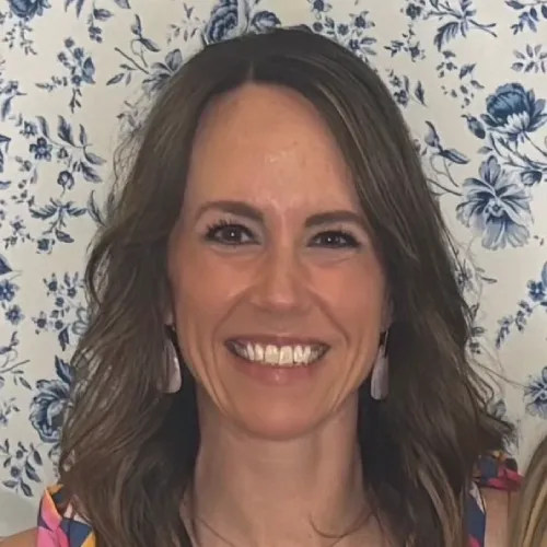 Coach Shayna Peffer